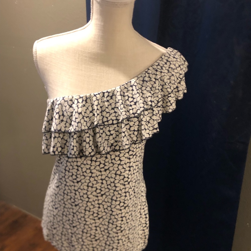 One shoulder navy/ white floral top